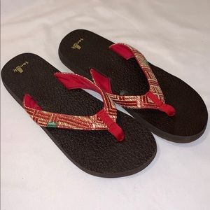 Sanuk Sandals